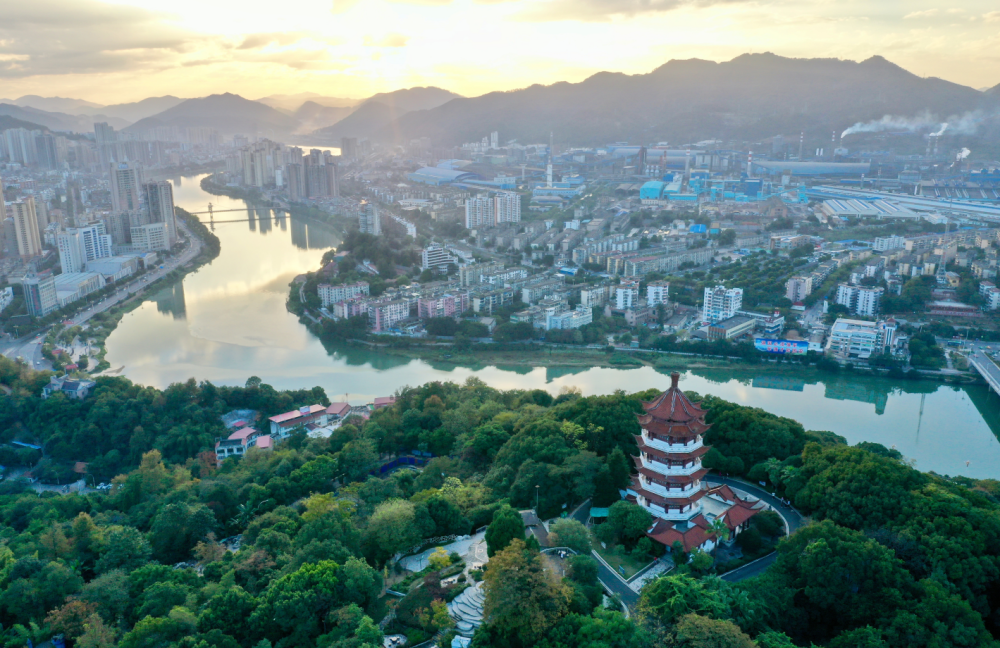 福建,历史文化的瑰宝与现代发展的交融典范